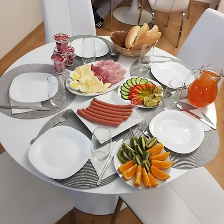 Vlasta Casa de hóspedes KLV