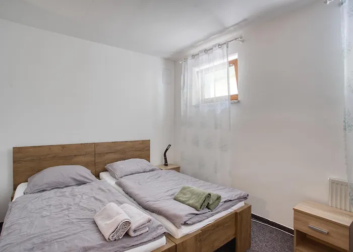Vlasta 4* Karlovy Vary